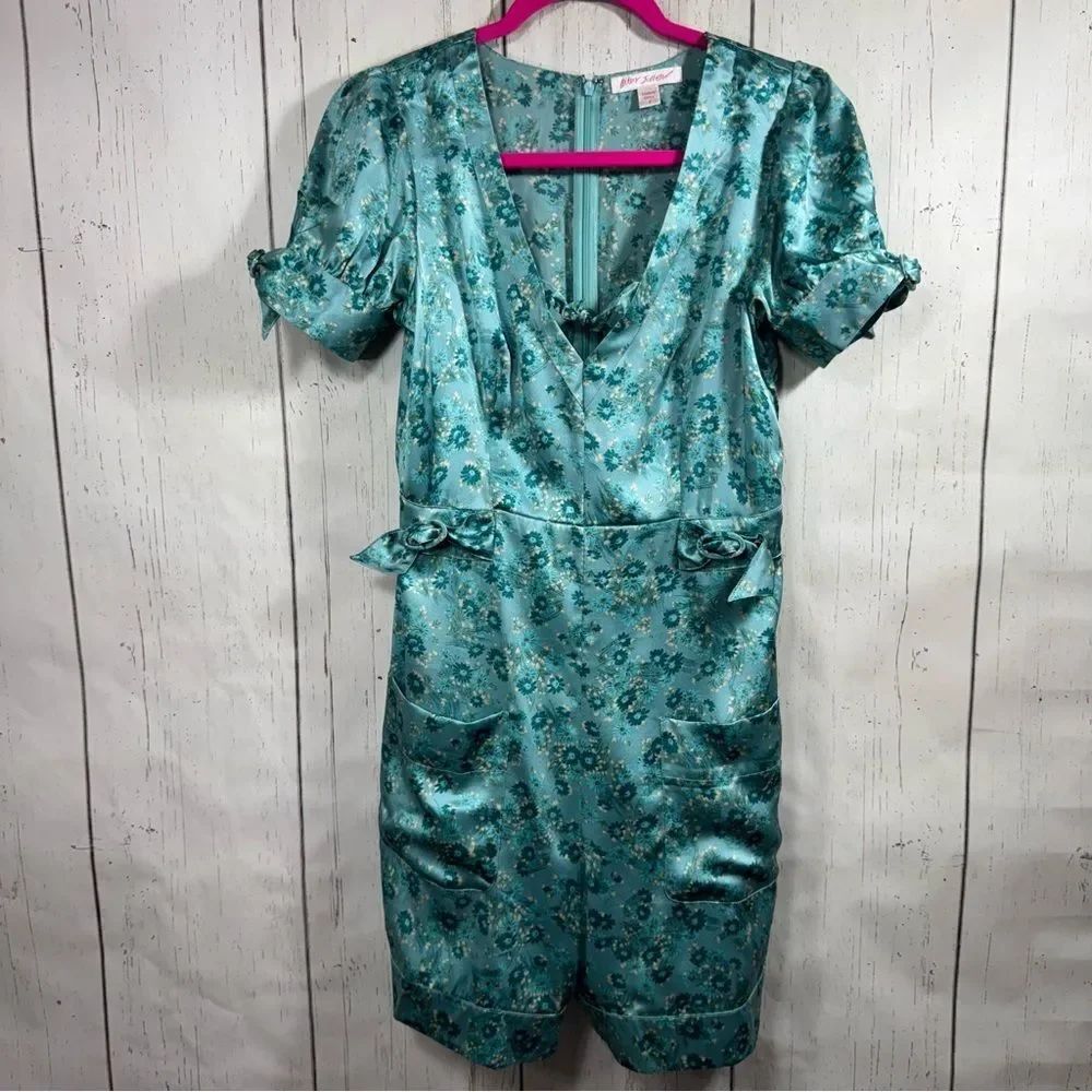 Vintage Betsey Johnson 100% Silk Floral Romper Size 4 Party Cottagecore Glam Y2K